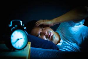 9 thói quen tốt đánh bại chứng mất ngủ